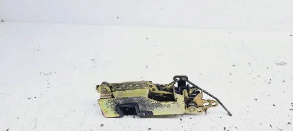 Volkswagen Multivan T4 Front door lock 702837016C