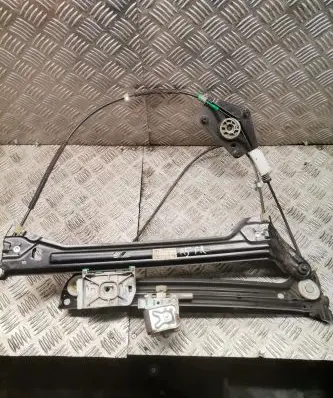 Audi A5 8T 8F Front door electric window regulator 8f0837461c