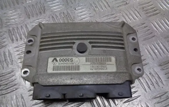 Renault Megane I Engine control unit/module ECU 8200242405