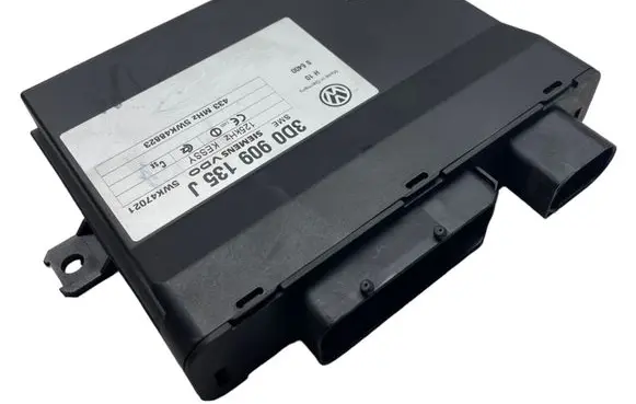 Volkswagen Touareg I Keyless (KESSY) go control unit/module 3D0909135J 5WK47021 5WK48823