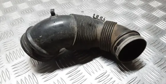 Volkswagen PASSAT B8 Air intake duct part 5Q0129654E
