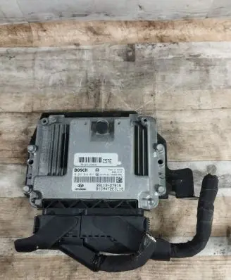 Hyundai Santa Fe Engine control unit/module 0281014011 3911327815