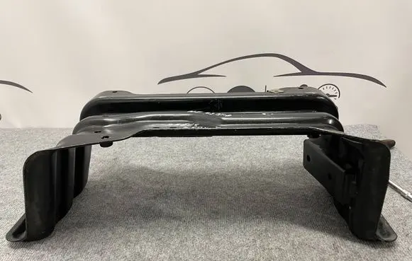 Mercedes-Benz GLE AMG (W166 - C292) Engine mounting bracket A1662400200 1642420117 156E0120