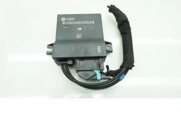Audi Q7 4L Gateway control module 4L0907468B
