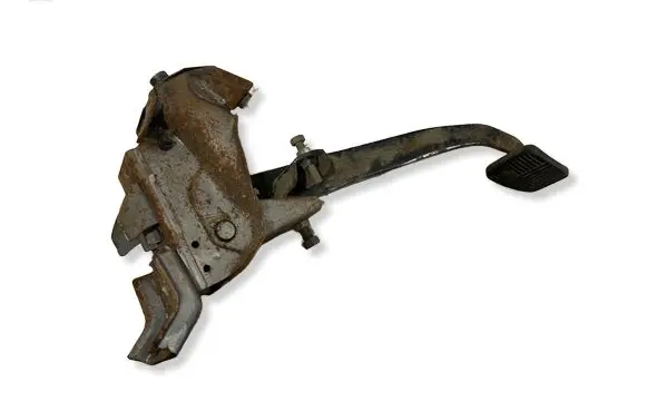 Nissan X-Trail T30 Clutch pedal