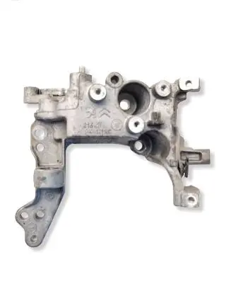 Peugeot 2008 I Engine mounting bracket 9804121180 2134