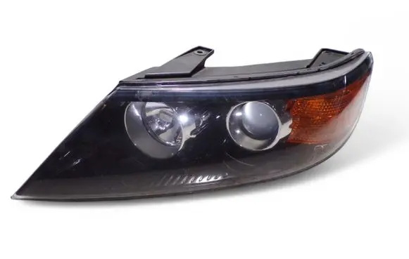 KIA Sorento Headlight/headlamp 921012P030