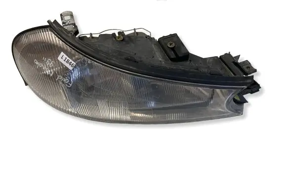 Ford Mondeo MK II Headlight/headlamp 030109820B 98BG13005