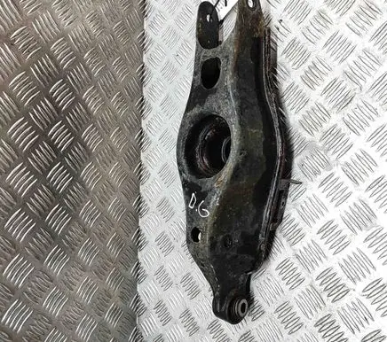 Maserati Ghibli Rear upper control arm/wishbone 670036580