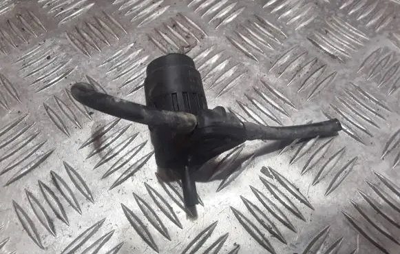 Alfa Romeo 147 Windscreen/windshield washer pump D184414A31 004295