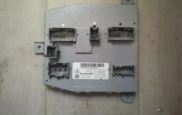 Mercedes-Benz C W205 SAM control unit A2059006230