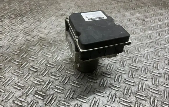 Toyota Auris 150 ABS Pump