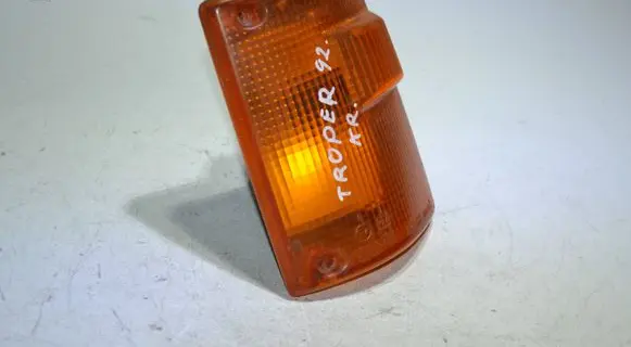 Front indicator light