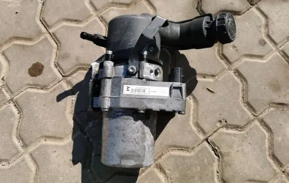 Peugeot 508 Power steering pump A5101676 098325J2 00207