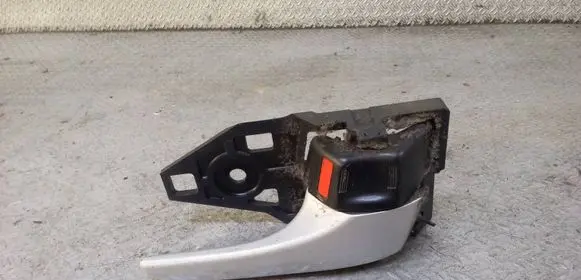 Toyota Prius (XW30) Front door interior handle 