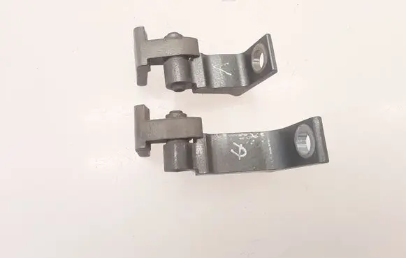 Rear door hinge set