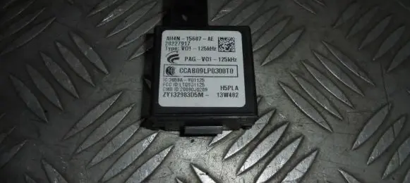 Volvo V40 Other control units/modules 28227917