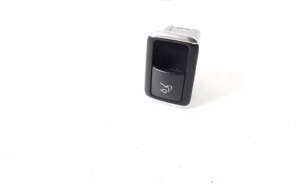 Mercedes-Benz E C207 W207 Tailgate opening switch A2079057901