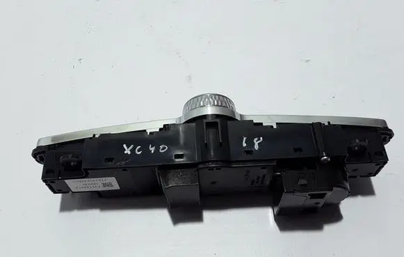Multifunctional control switch/knob