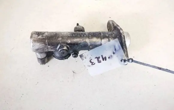 Mitsubishi Pajero Sport I Master brake cylinder