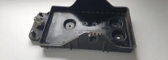 Mazda 3 II Battery tray 