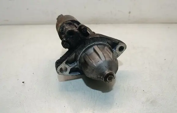 Toyota RAV 4 (XA40) Starter motor 4280009482 2810026181