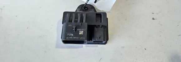 BMW 2 F45 Glow plug pre-heat relay 8513152 E2110021629