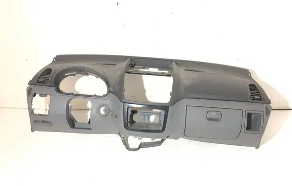 Mercedes-Benz Vito Viano W639 Dashboard P0081307