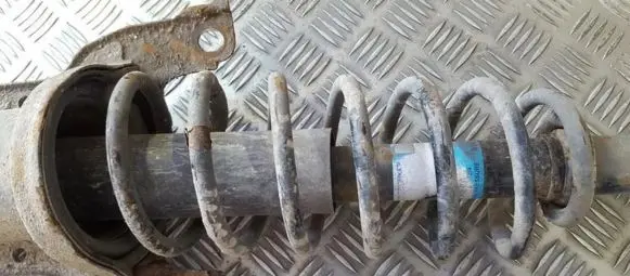 Saab 9-5 Rear coil spring