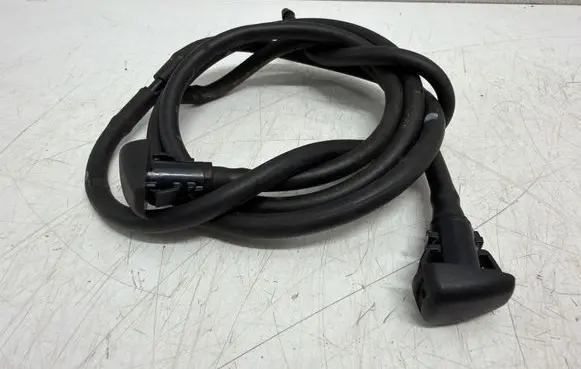 KIA Niro Windshield washer spray nozzle