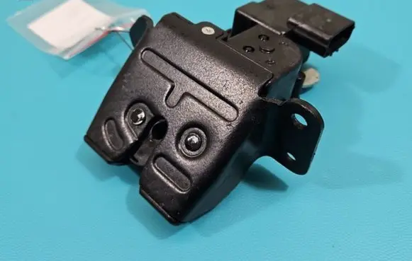 KIA Ceed Tailgate/trunk/boot lock/catch/latch IMPRK1432918