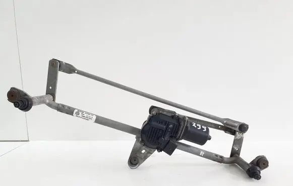 Volkswagen Tiguan Front wiper linkage and motor 5NB955023 5NB955119