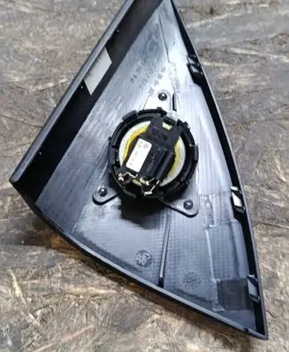 Mercedes-Benz C W204 Front door high frequency speaker A2047200248 106086