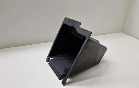 BMW X5 E53 Glove box central console 8245923