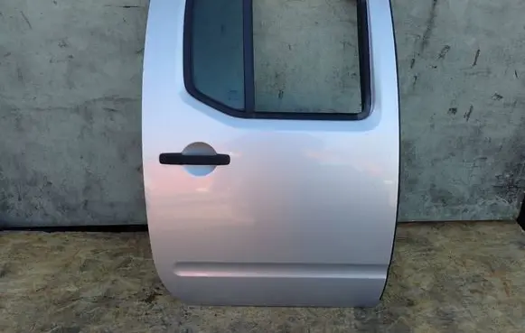 Nissan Navara D40 Side sliding door 