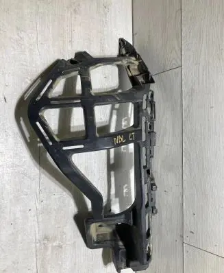 Volkswagen Beetle A5 Rear bumper mounting bracket 5C5807393f