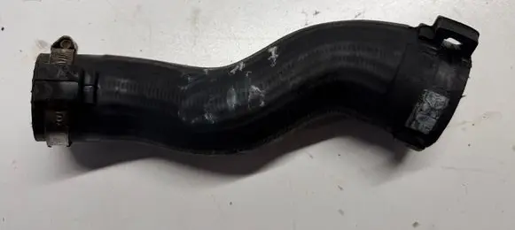 Hyundai ix 55 Intercooler hose/pipe 282742A850