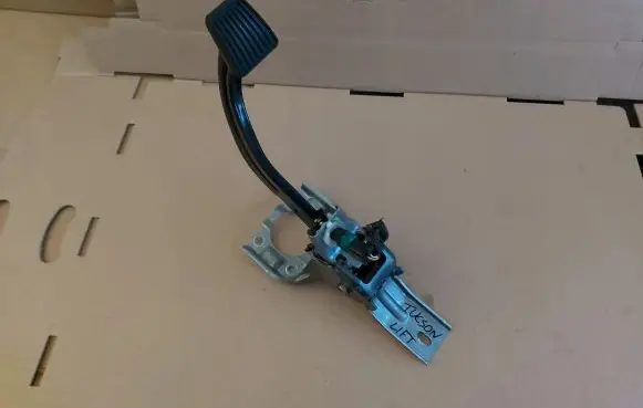 Hyundai Tucson LM Brake pedal 32800D3005