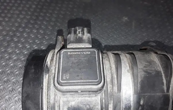Ford Focus C-MAX Mass air flow meter 9645946980 5WK97002
