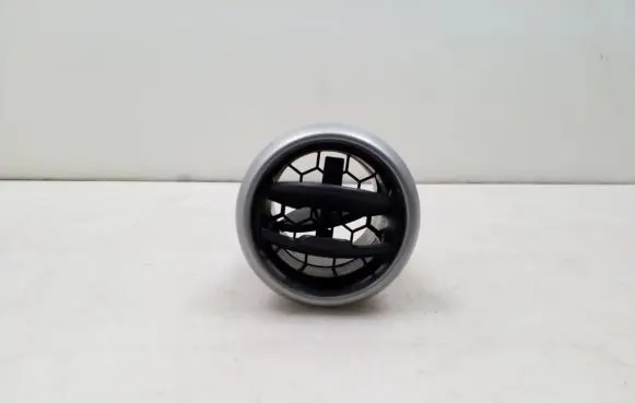 Nissan Qashqai Dash center air vent grill 68760JD10A