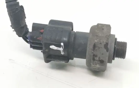 Air conditioning (A/C) pressure sensor