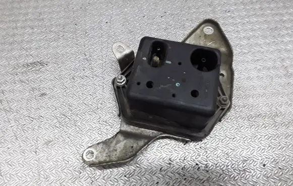 Opel Vectra C Vacuum air tank 46845905