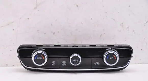 Opel Mokka B Interior fan control switch 9831889280