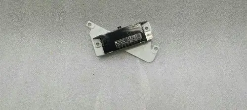 Audi A6 S6 C6 4F Aerial antenna switch 4F9035225AA