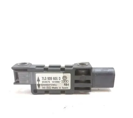 Volkswagen Phaeton Airbag deployment crash/impact sensor 7L0909606D