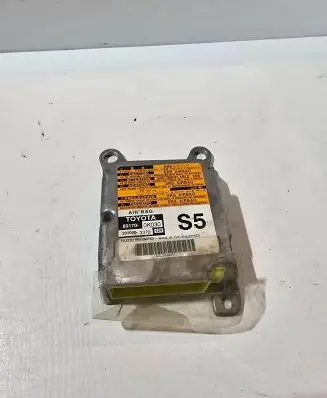 Toyota Hilux (AN10, AN20, AN30) Airbag control unit/module 891700K030 2310003370