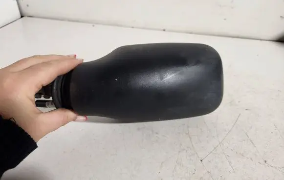 Manual wing mirror