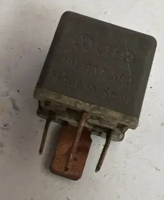 Audi A4 S4 B5 8D Other relay 191937503