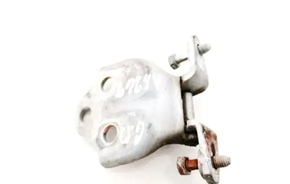 Mitsubishi Carisma Rear door lower hinge