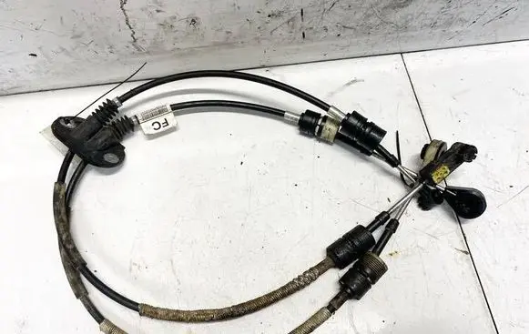 Ford Mondeo MK IV Gear shift cable linkage 7g9r7e395fc 614421